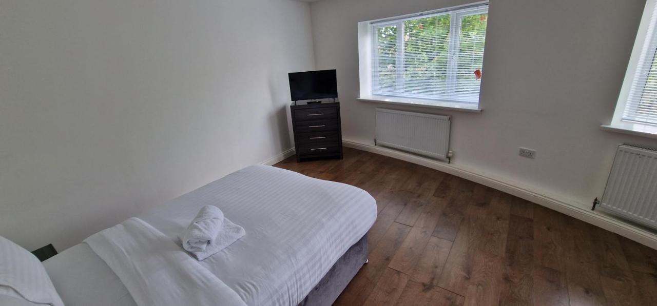 Apartment In Wakefield City Centre Екстер'єр фото